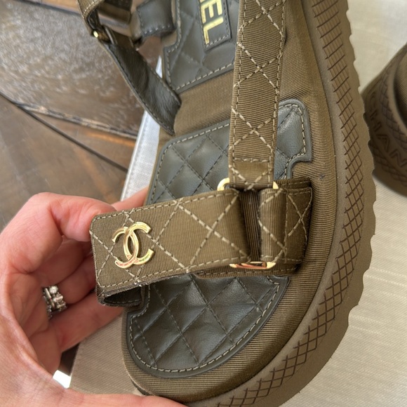 ⚡️Last Chance Price⚡️ NEW Chanel Platform Canvas Strap Dad Sandal - Picture 10 of 10
